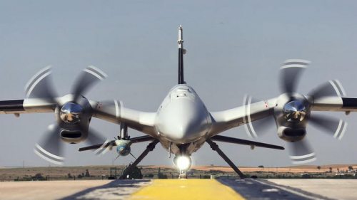 Ударный дрон Bayraktar Akinci впервые провел тестовый удар управляемыми бомбами (видео)
