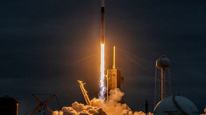 SpaceX показала, как выглядел рекордный запуск ракеты Falcon 9 со спутниками Starlink