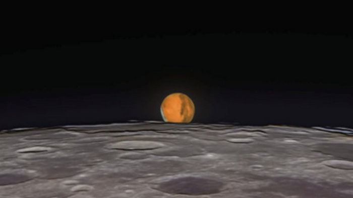 Фотограф зафиксировал редкое явление – восхождение Марса над Луной