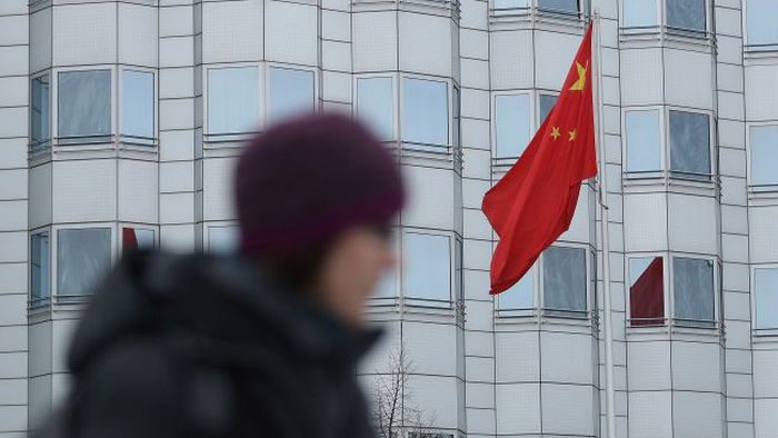 Китай отменит карантин для прибывающих в страну людей: СМИ узнали детали