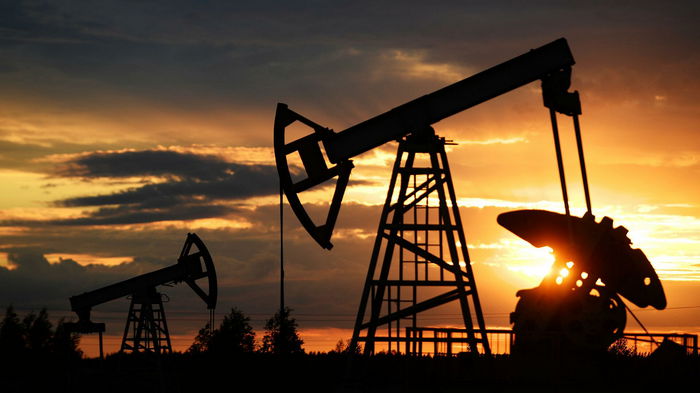 Цены на нефть снижаются из-за всплеска случаев COVID-19 в Китае
