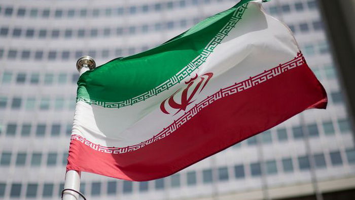 Валюта Ирана упала до рекордного минимума, — Reuters
