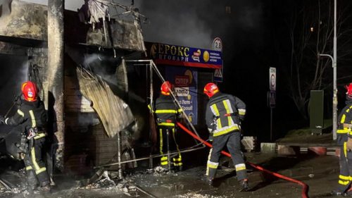 В Киеве сгорели торговые киоски