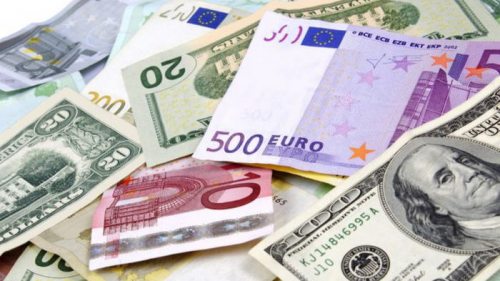 Евро подешевел еще на 7 копеек. Курс валют НБУ