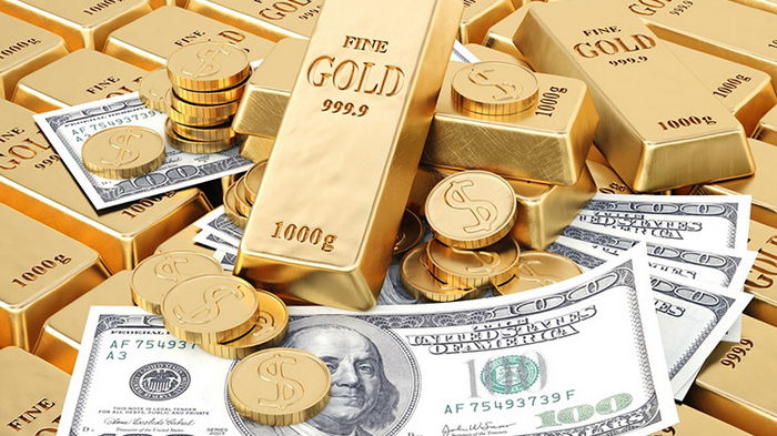 Мировые центробанки купили рекордный объем золота