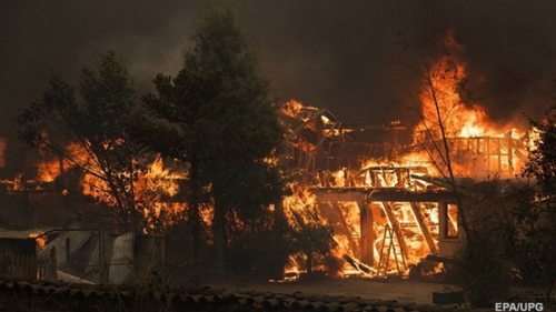 Пожары в Чили: погибли более 20 человек