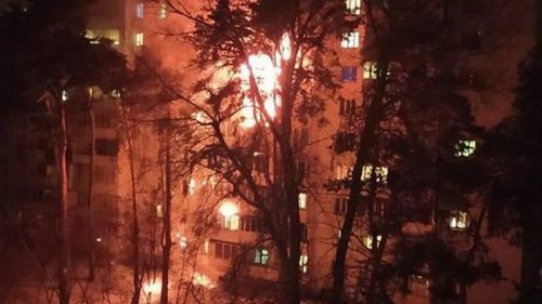 Под Киевом горел многоэтажный жилой дом