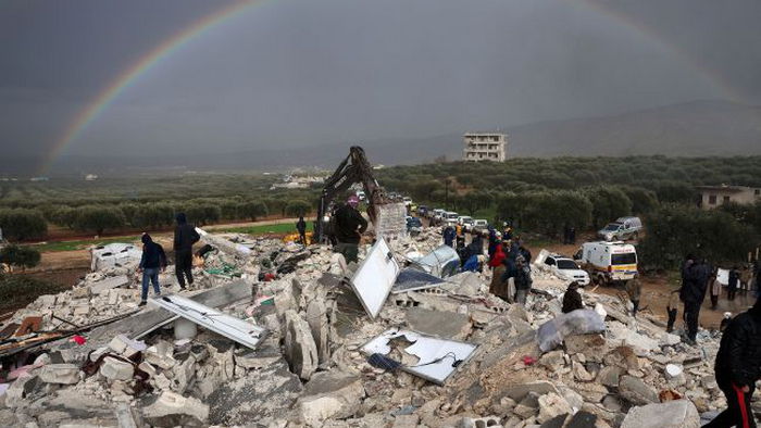 Германия планирует выдать визы пострадавшим от землетрясения в Турции, но есть условие