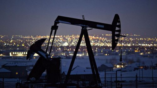 ЕС не станет пересматривать потолок цен на российскую нефть — СМИ