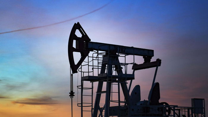 Нефть дорожает после падения до месячного минимума: что повлияло на мировые цены