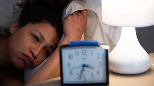 Активирует риск ранней смерти. Ученые рассказали, чем опасен недосып и переизбыток сна
