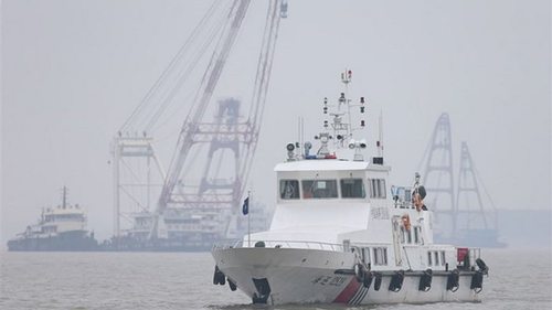 В Индийском океане затонуло китайское рыболовное судно