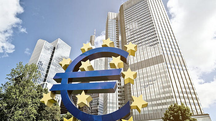 Экономика еврозоны вернулась к росту после двух кварталов стагнации