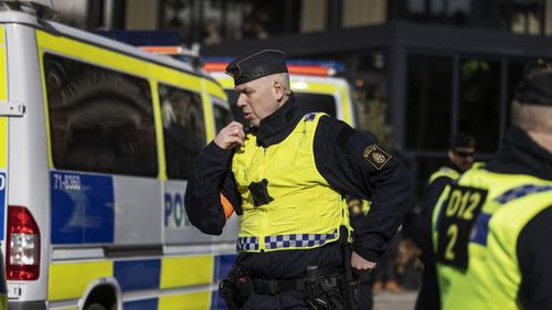Повышенный риск террористических атак: полиция Швеции перешла на усиленный режим работы