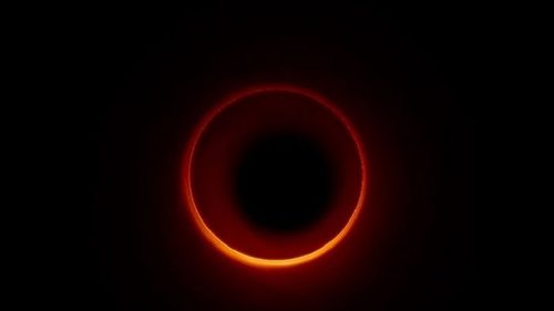 Первые прямые снимки черных дыр получены: ученые решили раскрыть еще одну загадку этих объектов (фото)