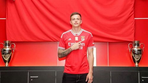 Не прощаюсь, а говорю до свидания. Трубин перешел из Шахтера в Бенфику