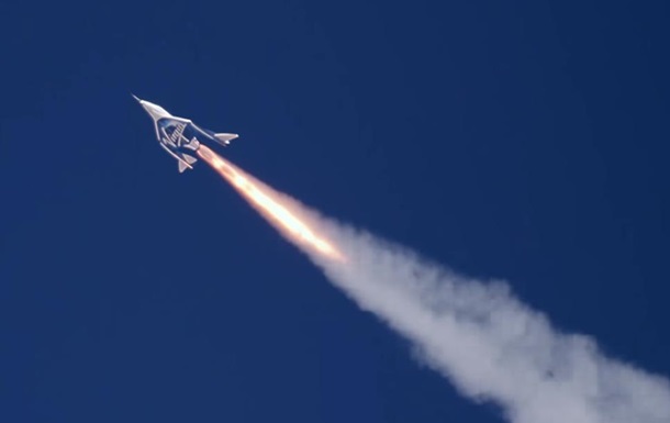 США испытали ракетный пилотируемый космоплан (видео)
