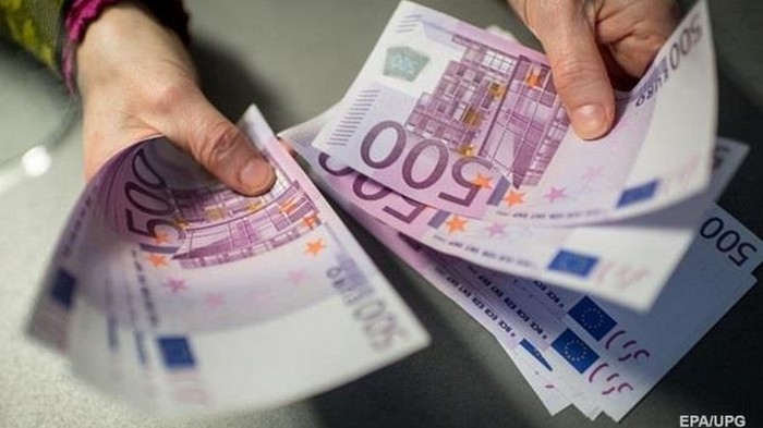 Мошенники от лица главы МИД Франции украли €8 миллионов
