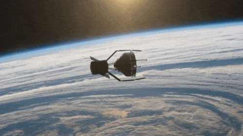 Первая цель проекта по уборке космического мусора пострадала от других обломков