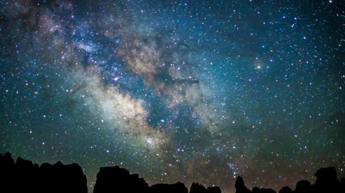 Сколько звезд можно увидеть в безлунную ночь невооруженным глазом