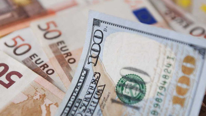 Доллар дорожает третий день подряд: НБУ обновил официальный курс