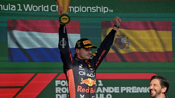 Формула-1: Ферстаппен уверенно победил в Бразилии