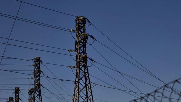 НКРЭКУ утвердила новый тариф на передачу электроэнергии