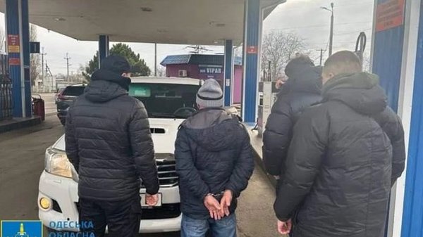 ОГП: Мужчина заказал убийство своего соседа за $10 000, но его сдали исполнители