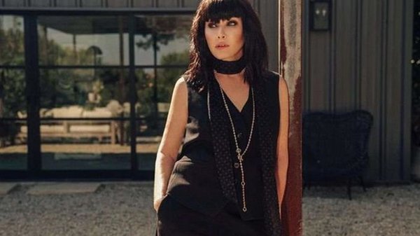 Шеннен Догерти рассказала, что пыталась забеременеть во время рака