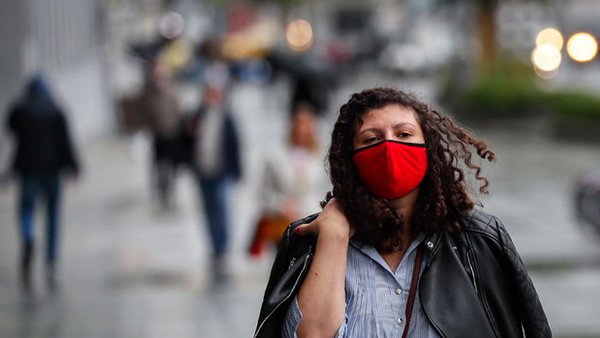 В ВОЗ призвали снова носить маски из-за роста заболеваемости COVID