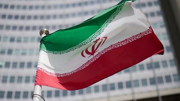 Иран заявил об успешном запуске спутника Sorayya