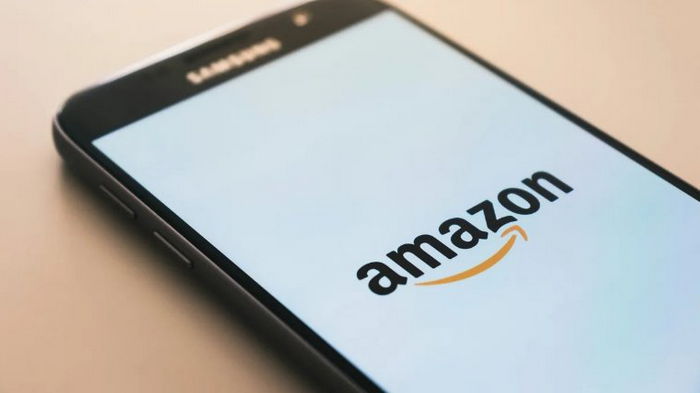 Amazon незаконно следила за сотрудниками. Компанию оштрафовали на 37 млн евро во Франции
