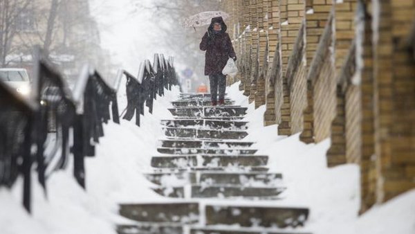 В Украине воздух прогреется до +6, местами туман и гололед: погода на завтра