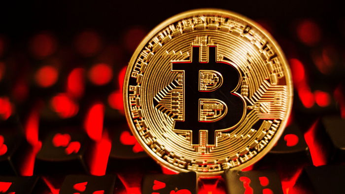 Курс Bitcoin установил рекорд за три года