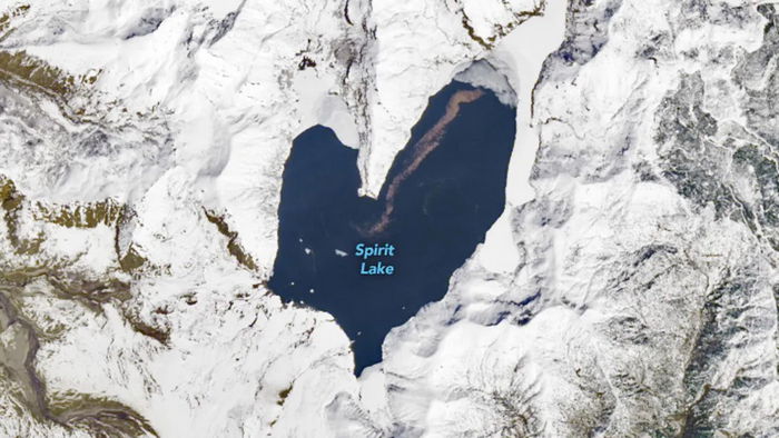 В виде сердца: как появилось удивительное озеро со смертоносной историей