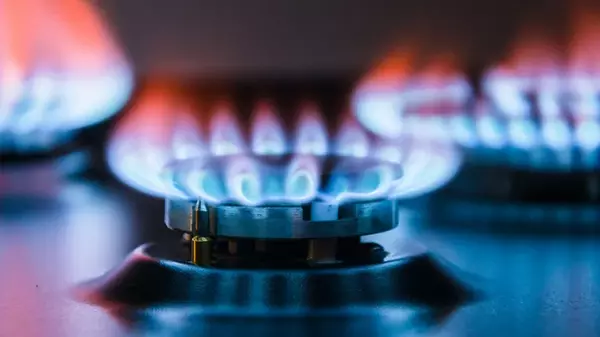 Рекордно теплая зима в Северном полушарии снизила потребление и цены на газ, - Reuters