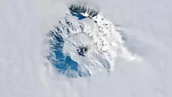 Под льдами Антарктиды скрываются сотни вулканов: могут ли они извергнуться