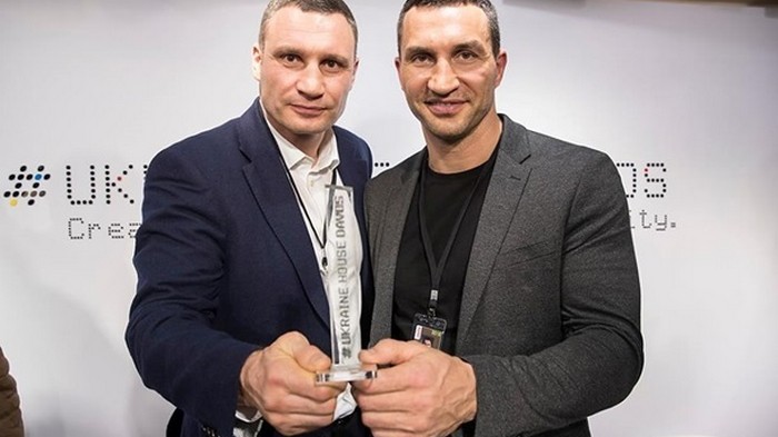 Виталий Кличко назвал условия возвращения брата в ринг