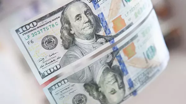 НБУ резко повысил официальный курс доллара