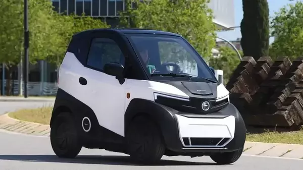 Презентован самый маленький и дешевый электромобиль от Nissan (видео)
