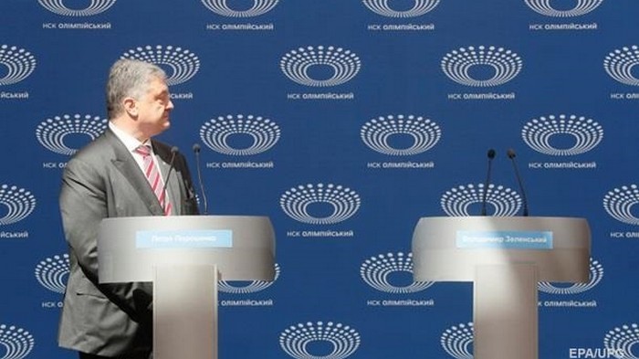 Порошенко согласился на дебаты на стадионе в 19:00