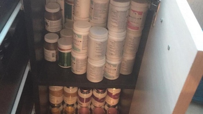 Под видом таблеток для похудения в Киеве продавали психотропные препараты (фото)