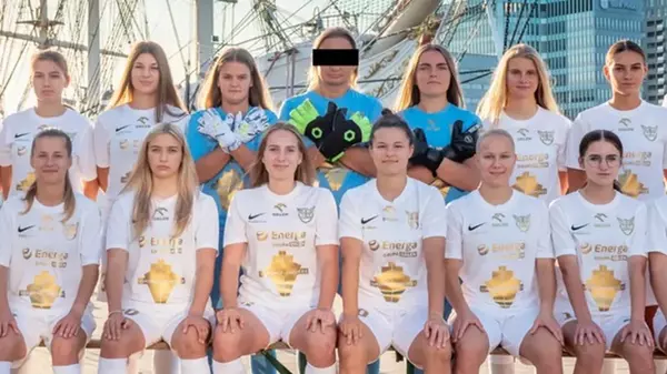 В Польше вратарь женской команды оказался мужчиной-преступником