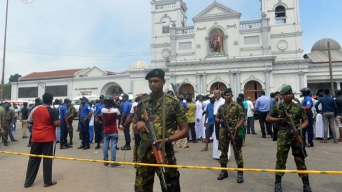 Взрывы в церквях и отелях Шри-Ланки: 160 погибших