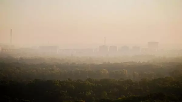 Лучше закрыть окна: в Киеве загрязненный воздух