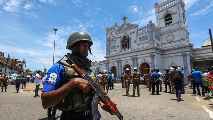 Из Шри-Ланки выслали более 600 иностранцев после терактов