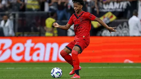 Капитан юношеской сборной Бразилии может перейти в Барселону