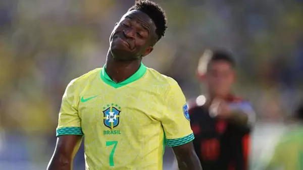 Реал перенес подписание нового контракта с Винисиусом на следующий год