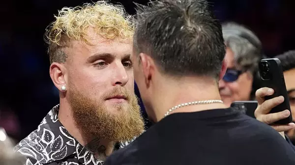 «Это уже не о боксе»: Менеджер Усика — о бое с блогером