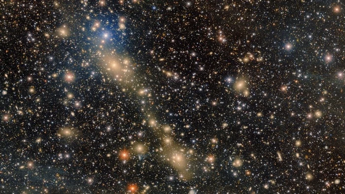 Астрономы впервые увидели гигантский мост из звезд: какую тайну он раскрыл